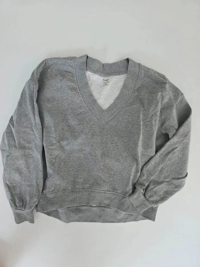 Sweat court gris