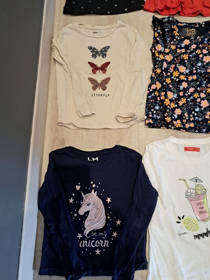 Lot de t-shirts manches longues fille 6ans neufs - photo numéro 5