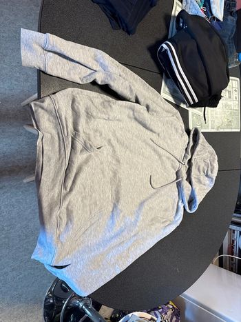 Pull à capuche homme