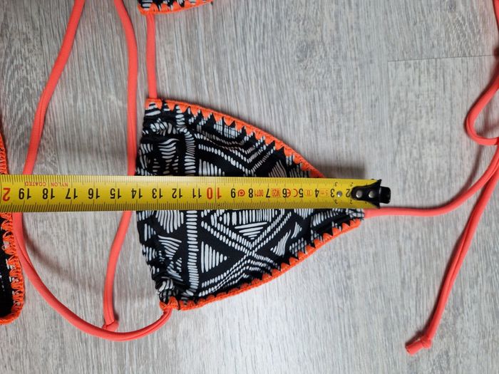 Maillot de bain bikini 2 pièces neuf XS Jennyfer graphique noir, blanc et orange/corail - photo numéro 5
