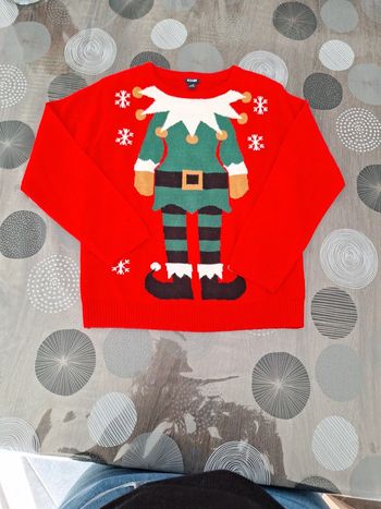 Pull noel neuf