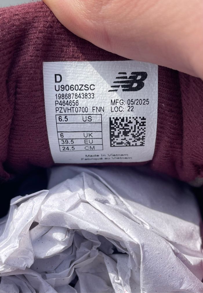 New Balance Burgundy Rouge Satin - Femme 39,5 - photo numéro 8