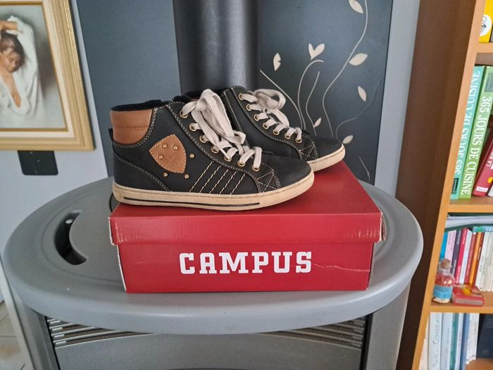 Chaussures campus très peu porté - photo numéro 3