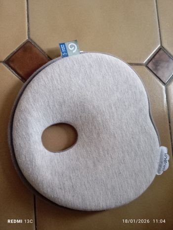 Coussin bébé anti tête plate