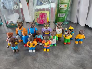 Lot de 14 petits ours brun