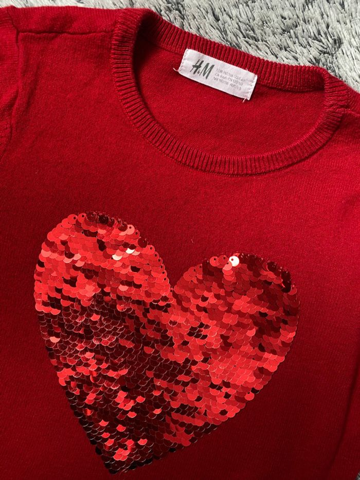 Pull à sequins rouge H&M - taille 5/6 ans - photo numéro 3