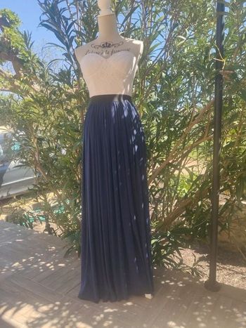 Robe longue grande ampleur Marine et broderie blanche Rare London taille 38