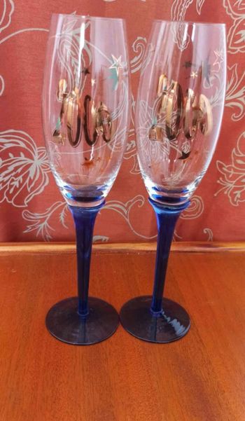 2 Superbes coupes à champagne de l'an 2000
