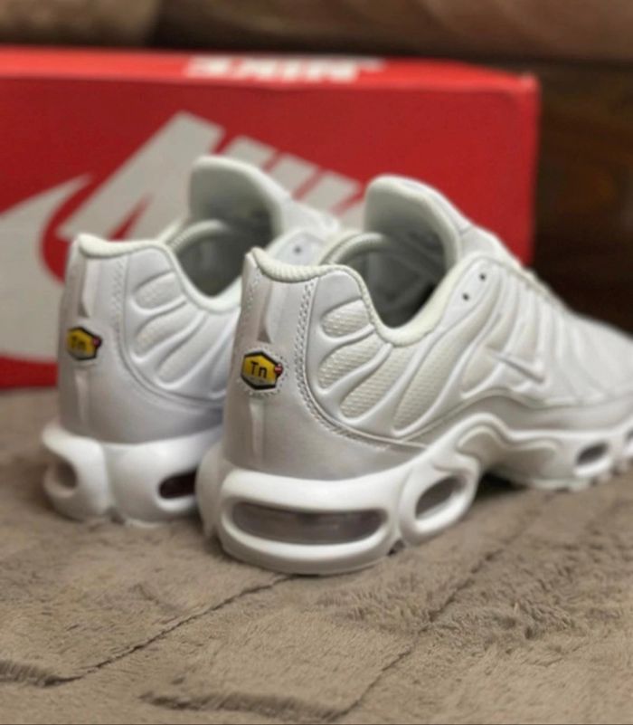 Nike Tn air Max Blanches - photo numéro 4