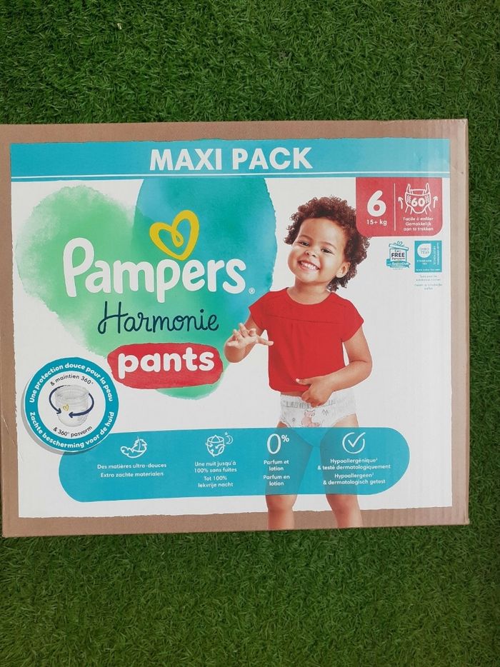 Couches Pampers harmonie/pants