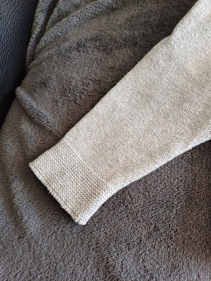 Gilet T 6mois - photo numéro 2