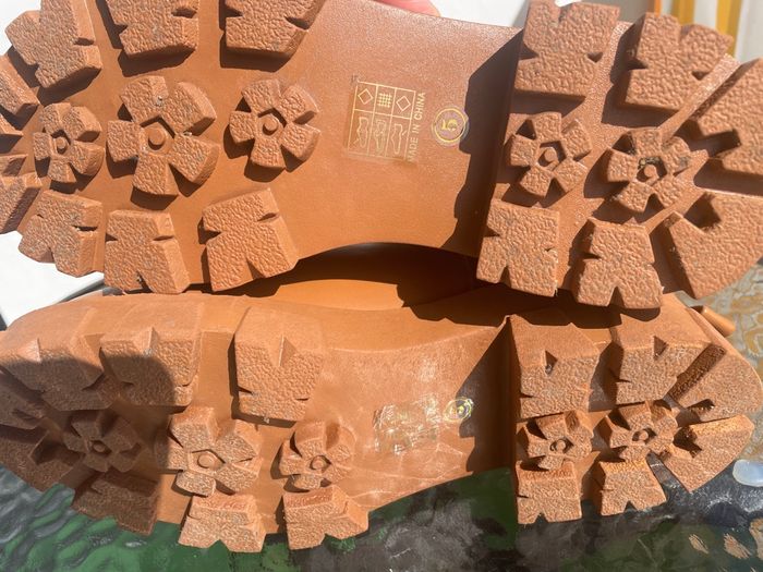 Lot chaussures - photo numéro 6