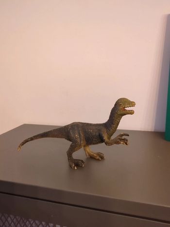 dinosaure bullyland dilophosaurus  1993