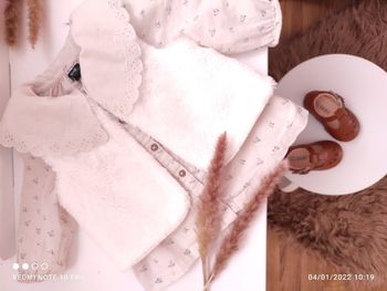 Chemise avec  col en broderie et gilet 9mois