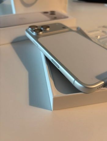 Iphone.