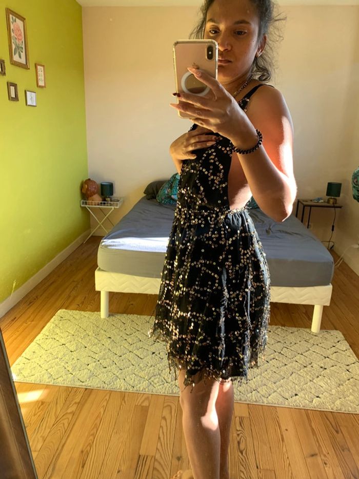 Robe à sequins dos nu SHEIN et décolleté - photo numéro 4