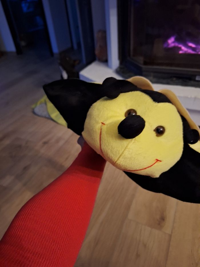 Coussin enfant décoratif abeille - photo numéro 6