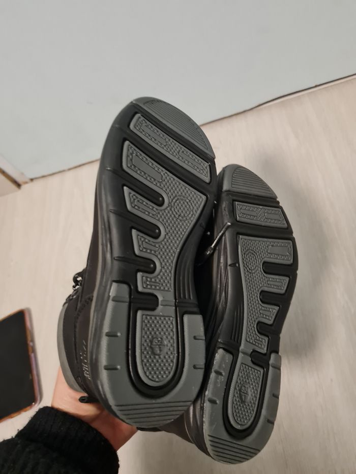 Chaussures montantes hiver P32 Neuves - photo numéro 5