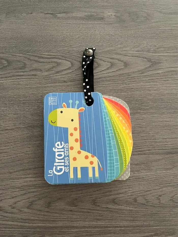 La girafe et ses amis