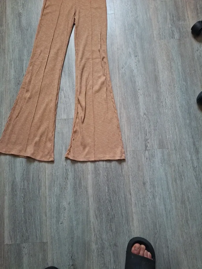 Pantalon patte d’éléphant Taille XS - photo numéro 3