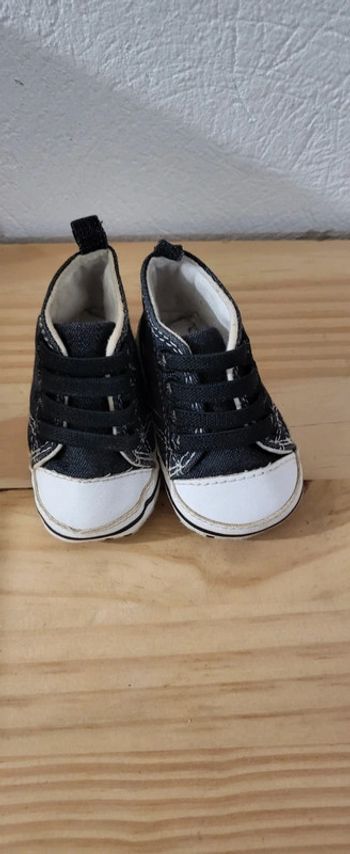Chaussures bébé Primark 0-3 mois