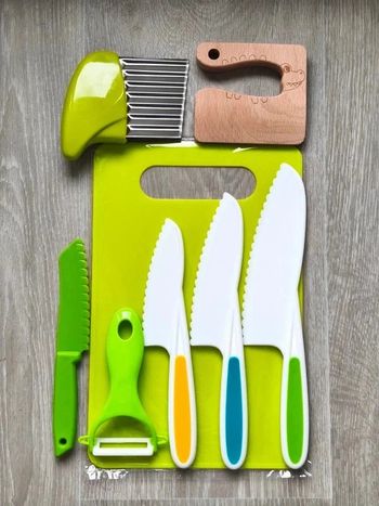 Ensemble de cuisine 8 pièces pour enfant neuf