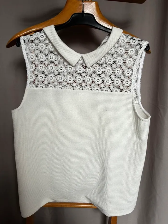 Petit t-shirt classe taille S - photo numéro 4