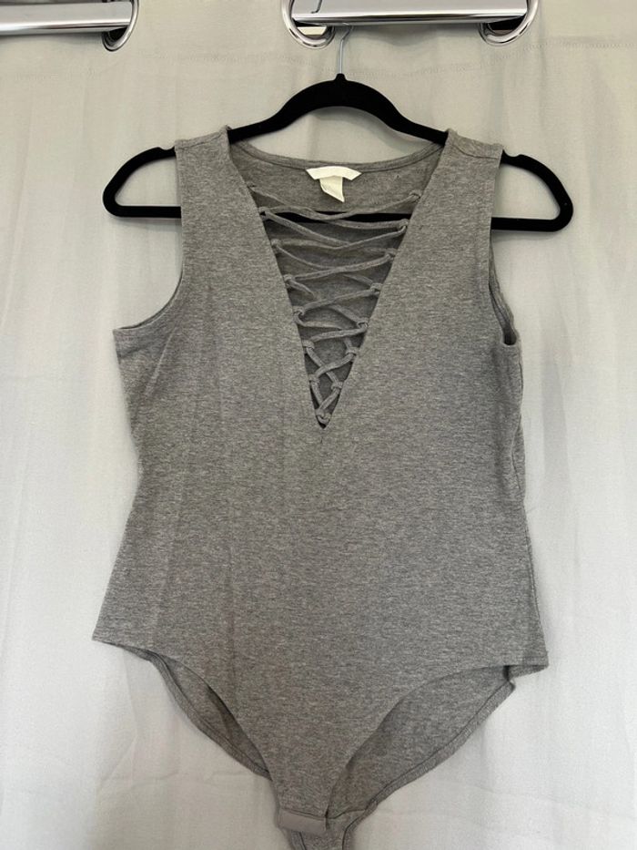 Body gris