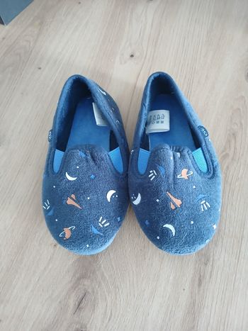 Chaussons taille 26