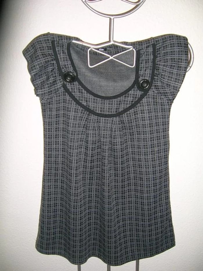 haut gris et noir à carreaux "MIM" T.1