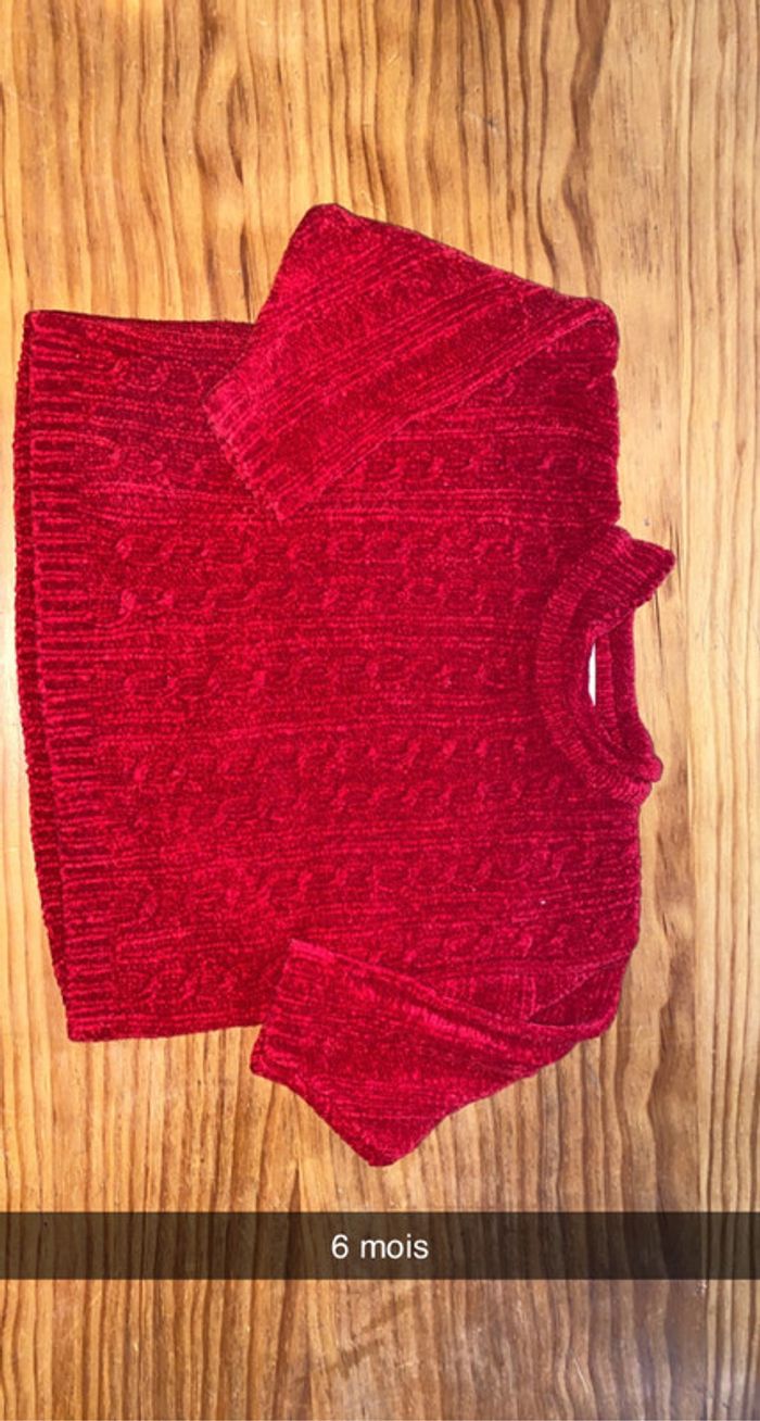 Pull rouge