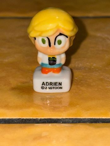 Fève de collection « Adrien » 