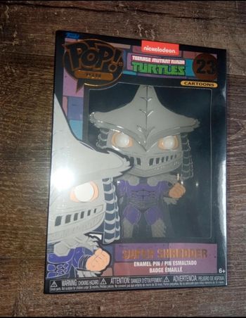 Pin's pop émaillé Shredder tortue ninja 