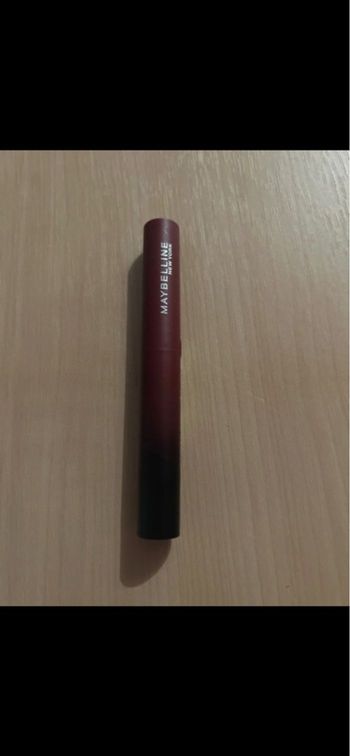 1 rouge à lèvre Maybeline neuf 