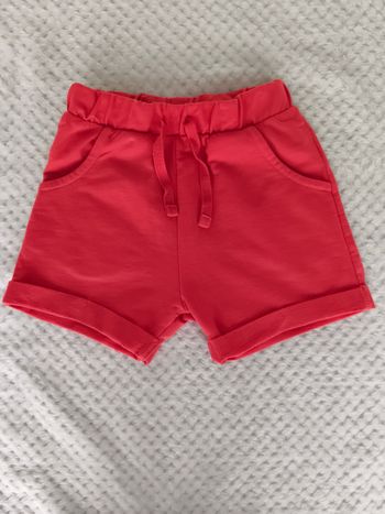 Short taille élastique avec lien de serrage 