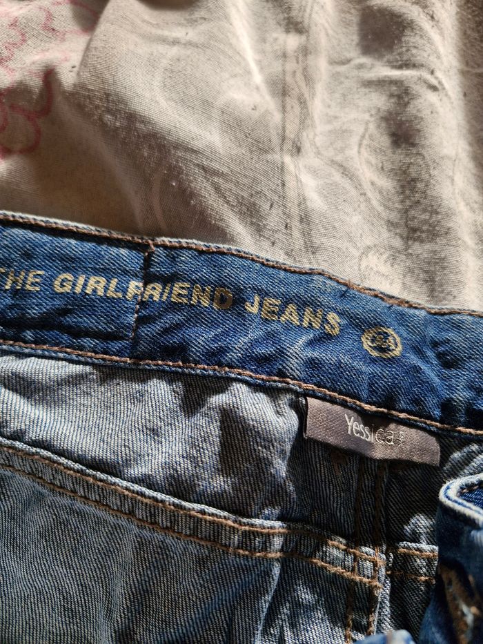 Jeans  the girlfriends avec  fleurs - photo numéro 2