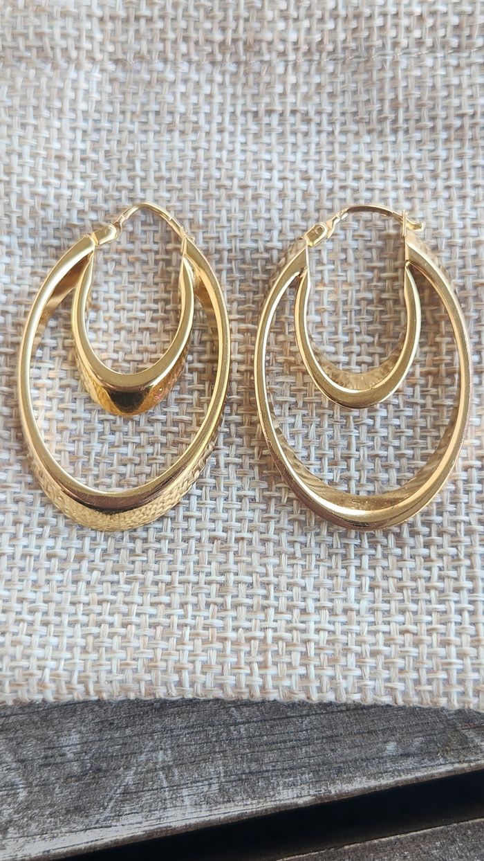 Boucle d'oreille  creole plaqué or - photo numéro 2