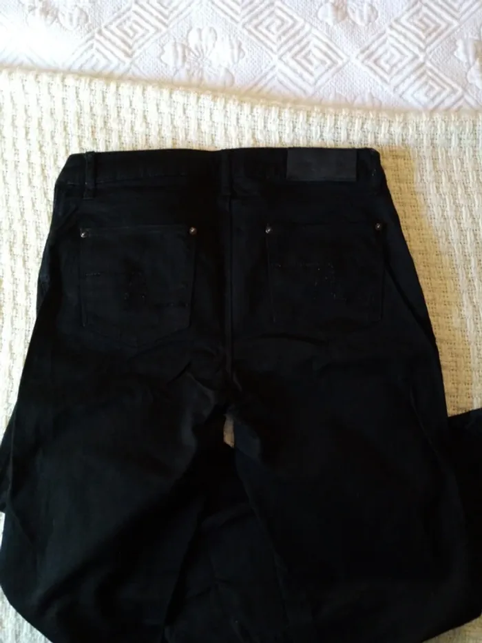 Jeans noir - photo numéro 3