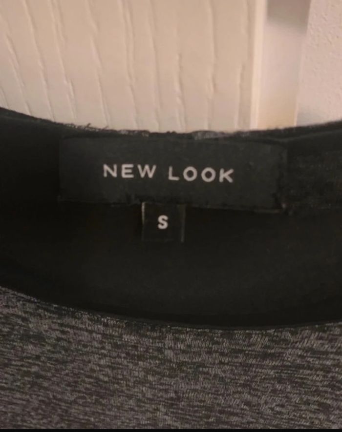 T-shirt noir et Gris manches longues taille s New Look - photo numéro 3