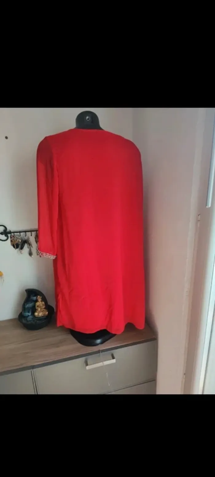 Robe taille 44 rouge marque body flirt - photo numéro 5
