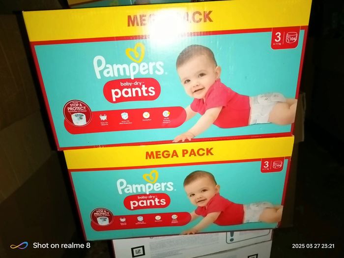 208 couches pants taille 3