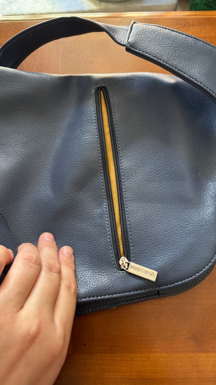 Sac à main en cuir bandoullière - photo numéro 5