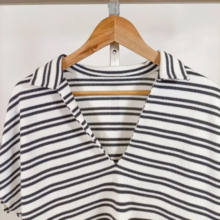 Top col polo rayé blanc et noir style marinière loose T.S coupe droite oversize A1248 - photo numéro 2