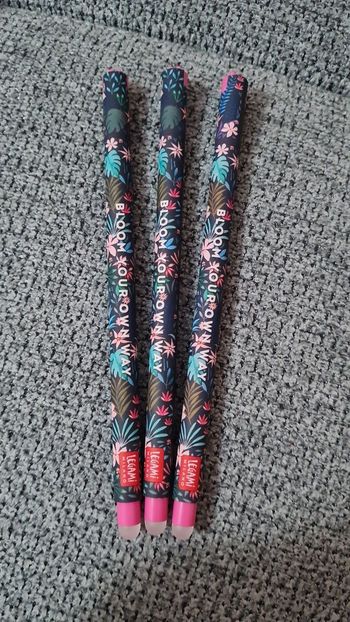 Legami Fleur 🌸Effaçables = 3 exemplaires = 3 Stylos Neufs