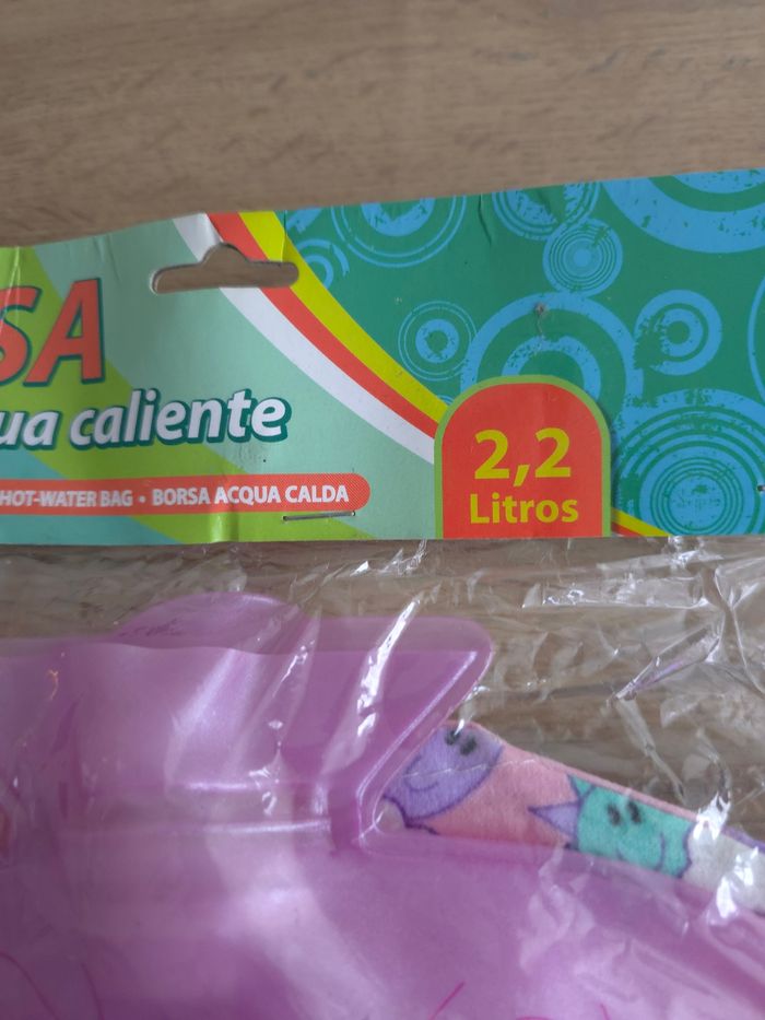 Bouillotte 2.2 litres neuve idéal cadeau de Noël - photo numéro 5