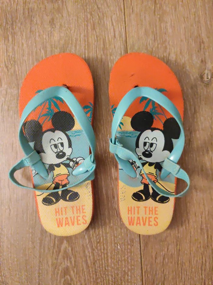 Tongs Mickey taille 25 - 27