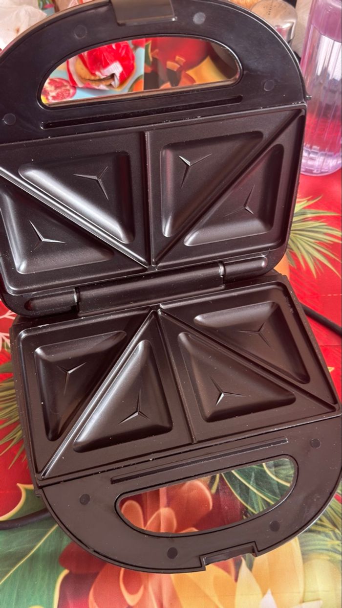 Appareil à croque-monsieur SilverCrest neuf