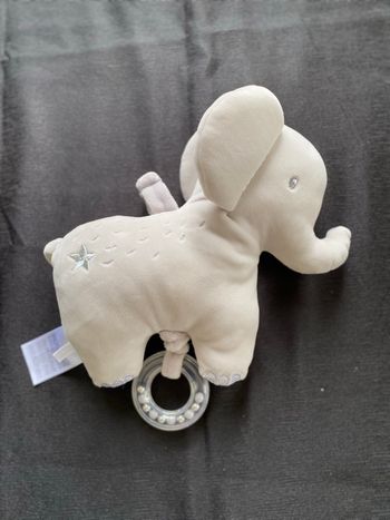 Peluche musicale éléphant Mots d’enfant 