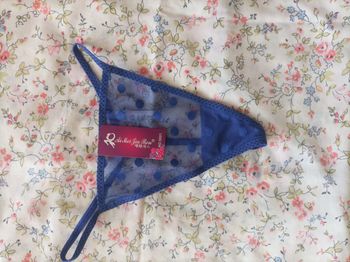 String neuf transparent taille M