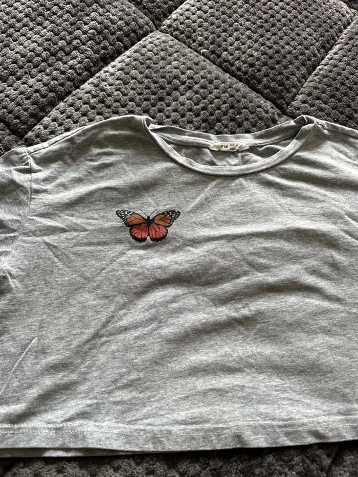 Teeshirt top court - photo numéro 2